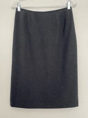 Kasper Black Pencil Skirt Classic Tailored Silhouette With Slit Sz 4